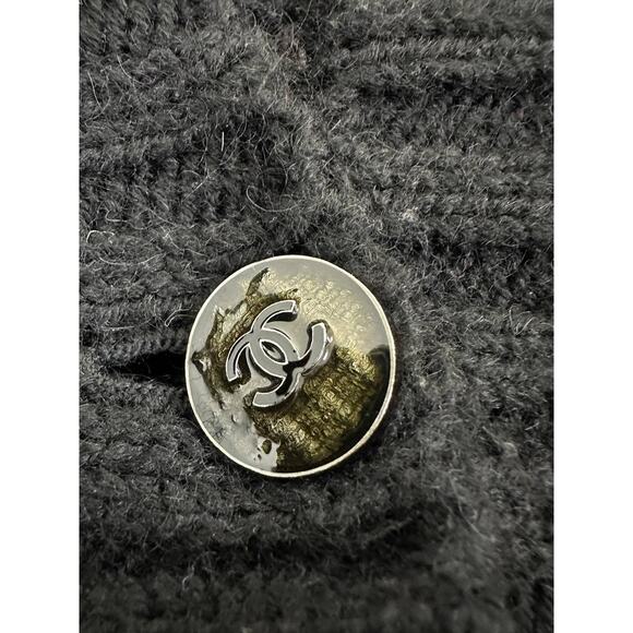 Chanel Wool-Blend Knit Vest, Size FR36 (XS-S) - Picture 4 of 6